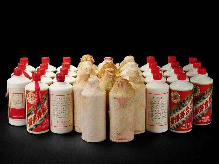 呼伦贝尔老酒回收上门哪里回收(附近上门回收茅台酒）?